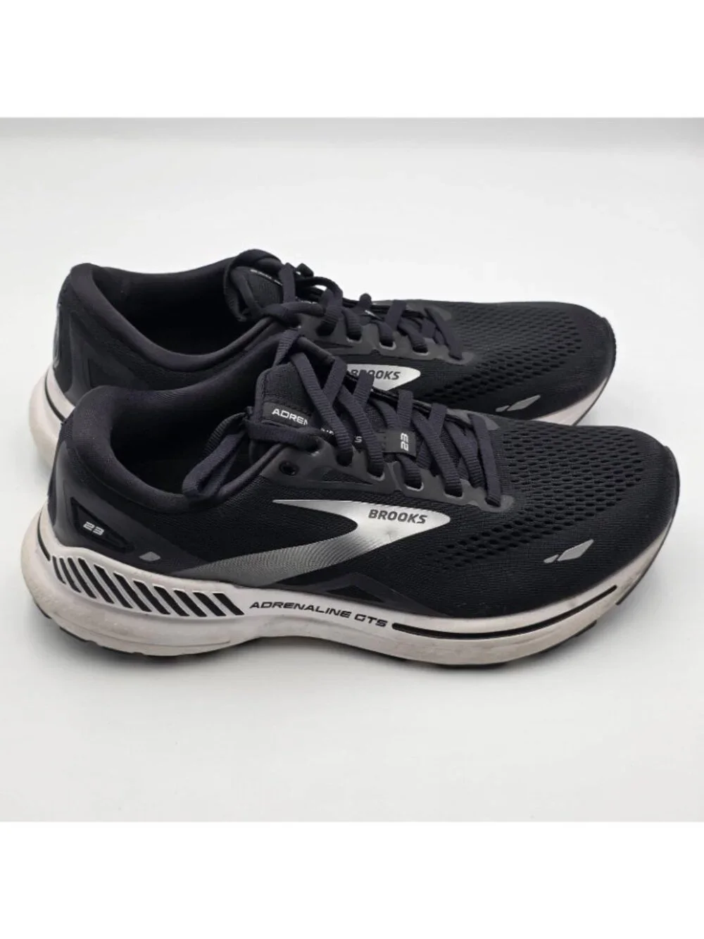 Brooks Adrenaline GTS 23 Womens 10 Black Running Shoes Support 1203811B004